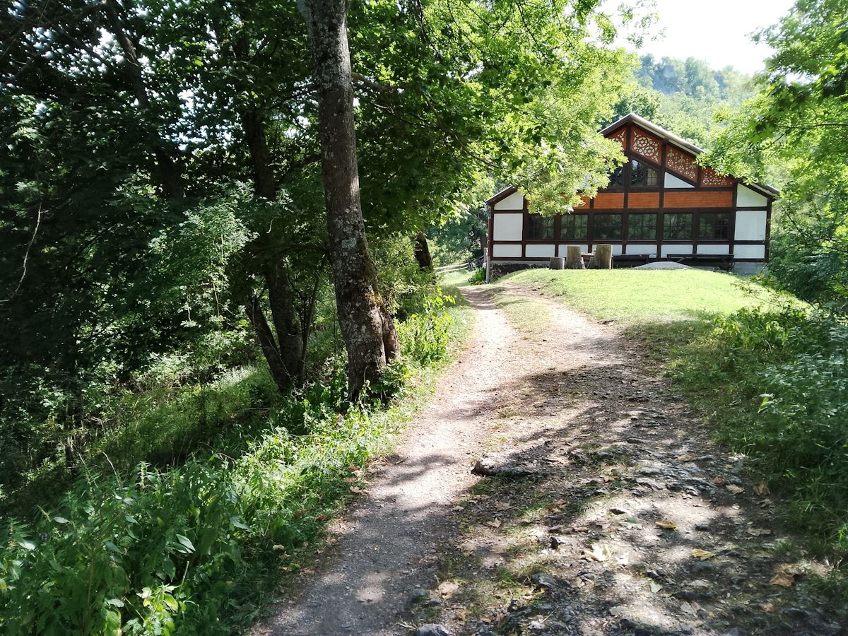 Chata pod Mur&aacute;nskym hradom