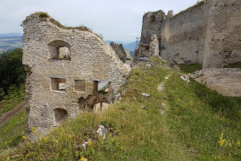 Pohľad na hrad z Pravouhlého bastiónu