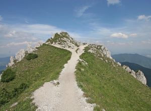 Velky_Rozsutec_thumb Mal&aacute; Fatra: turistika v Malej Fatre, popisy turistick&yacute;ch chodn&iacute;kov
